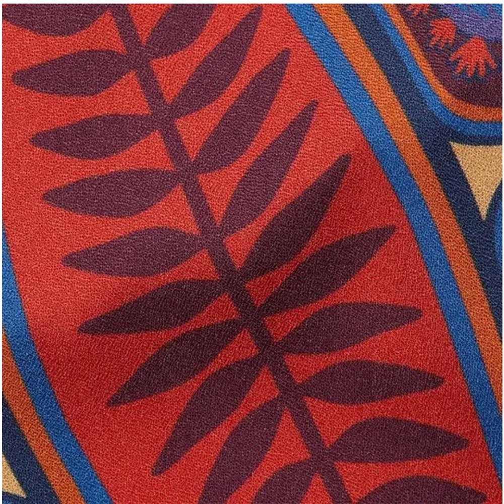 FARM Rio Red and Navy Macaw Paisley Puff-Sleeve Dress - Picture 7 of 9